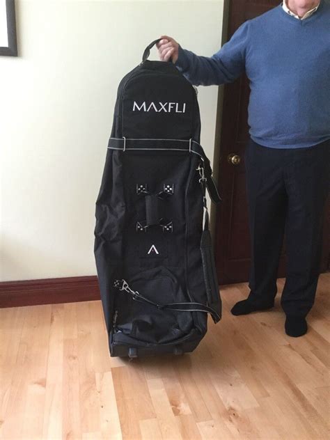 maxfli golf travel bag.